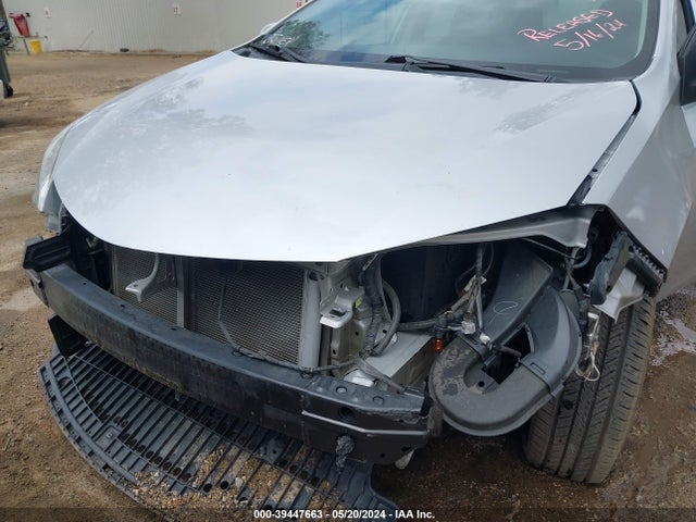 Toyota COROLLA LE 2016 5YFBURHE4GP515407 Image 13