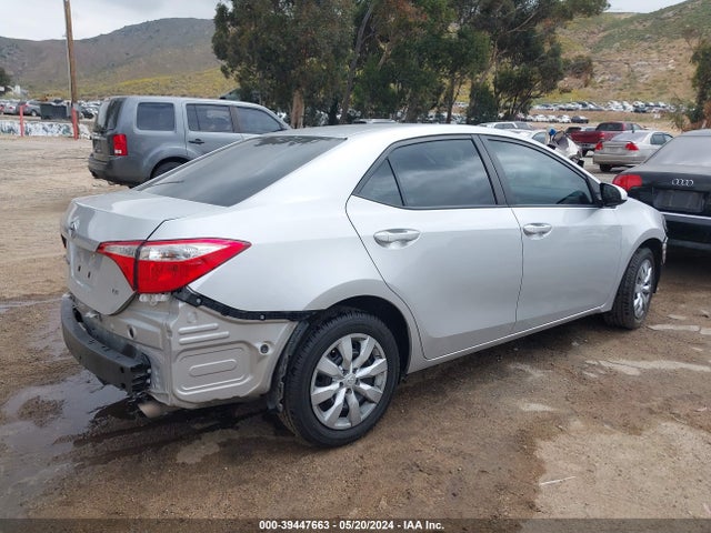 Toyota COROLLA LE 2016 5YFBURHE4GP515407 Image 4