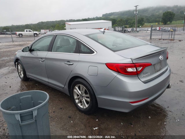Hyundai SONATA SE 2015 5NPE24AFXFH153457 Image 3