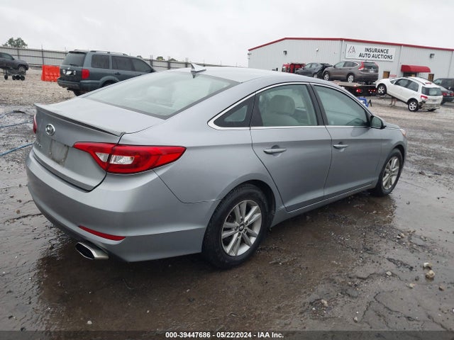 Hyundai SONATA SE 2015 5NPE24AFXFH153457 Image 4