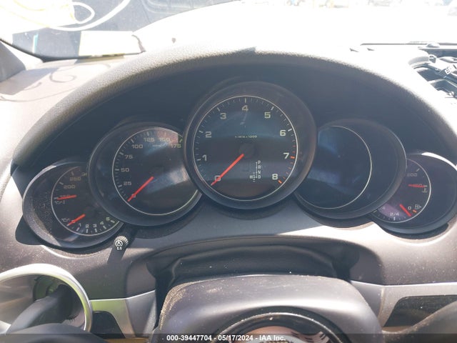 2017 PORSCHE CAYENNE WP1AA2A29HKA89014 Photo 6