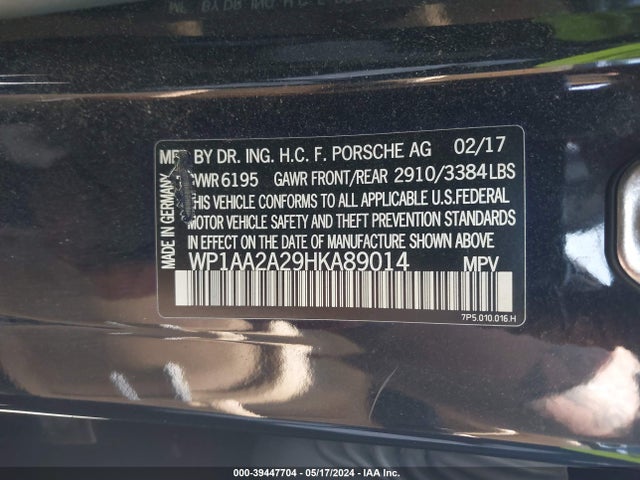 2017 PORSCHE CAYENNE WP1AA2A29HKA89014 Photo 8