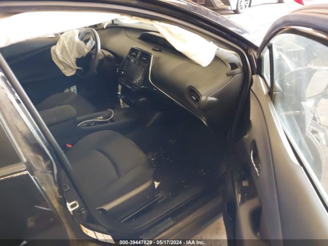 JTDL9RFU0L3020544 Toyota Prius Le Awd-e