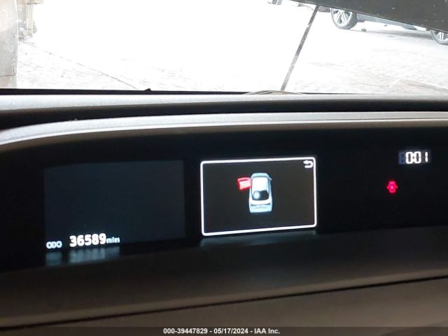 JTDL9RFU0L3020544 Toyota Prius Le Awd-e