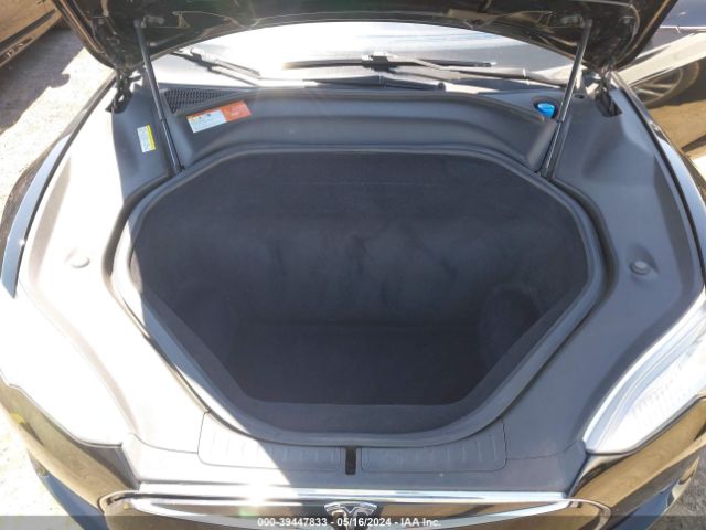 5YJSA1H2XEFP66196 Tesla Model S P85d