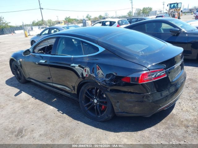 5YJSA1H2XEFP66196 Tesla Model S P85d