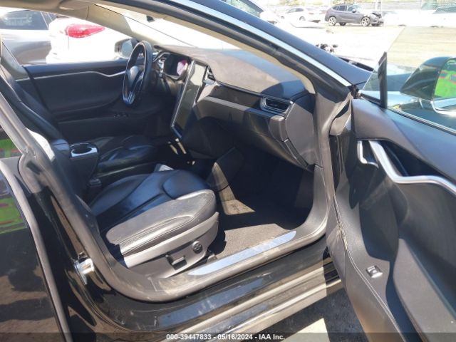 5YJSA1H2XEFP66196 Tesla Model S P85d