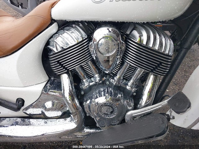 2017 INDIAN MOTORCYCLE CO. CHIEF 56KCCCAA4H3355111 Photo 7