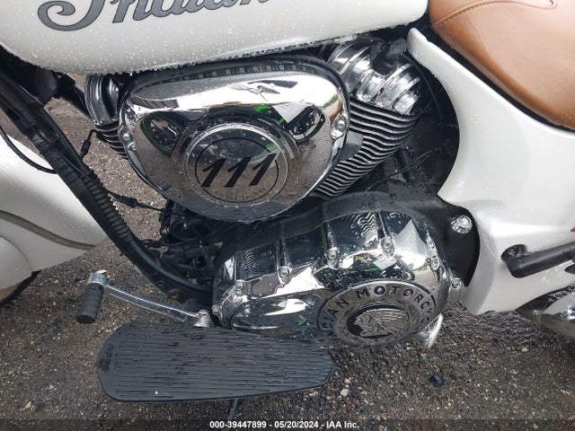 2017 INDIAN MOTORCYCLE CO. CHIEF 56KCCCAA4H3355111 Photo 8