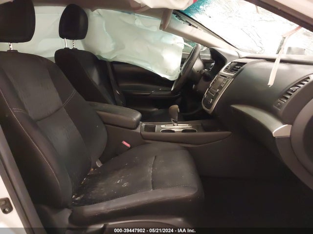 Nissan Altima 2.5 S 2016 1N4AL3AP1GN313585 Image 5