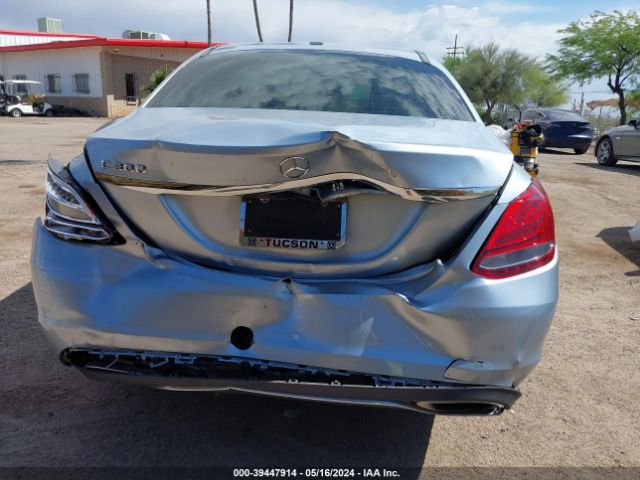 55SWF4JB2FU096111 Mercedes-Benz C 300 Luxury/sport