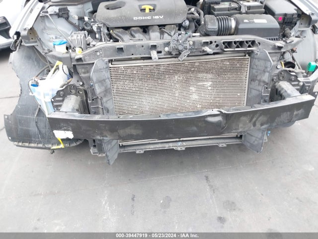 Hyundai ELANTRA SE 2017 5NPD84LF6HH024786 Image 13
