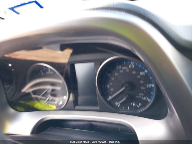Toyota RAV4 LE 2018 JTMZFREV8JJ174831 Image 15