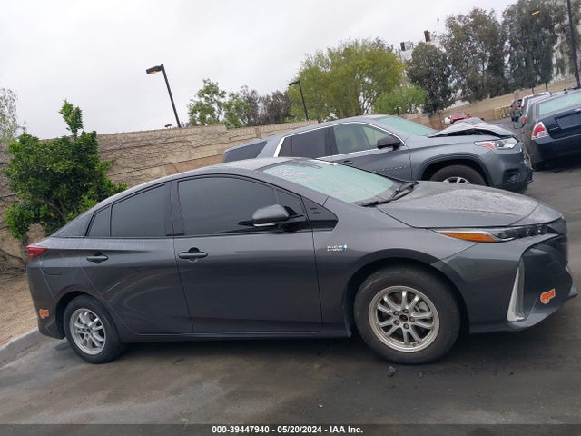 Toyota Prius Prime Xle 2020 JTDKARFP0L3144309 Image 14