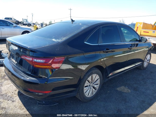 3VWC57BU2KM219711 Volkswagen Jetta 1.4t R-line/1.4t S/1.4t Se