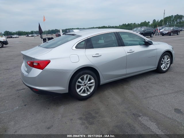 Chevrolet MALIBU LT 2018 1G1ZD5ST0JF250913 Image 4