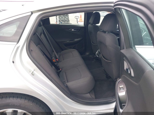 Chevrolet MALIBU LT 2018 1G1ZD5ST0JF250913 Image 8