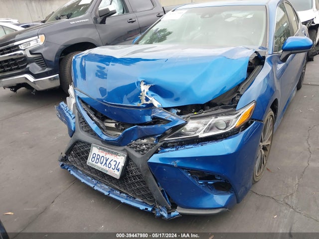 Toyota CAMRY SE 2018 4T1B11HK9JU010811 Image 12