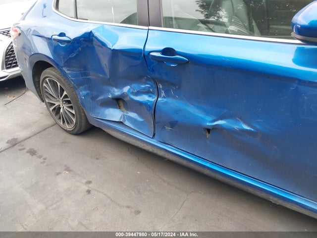 Toyota CAMRY SE 2018 4T1B11HK9JU010811 Image 18