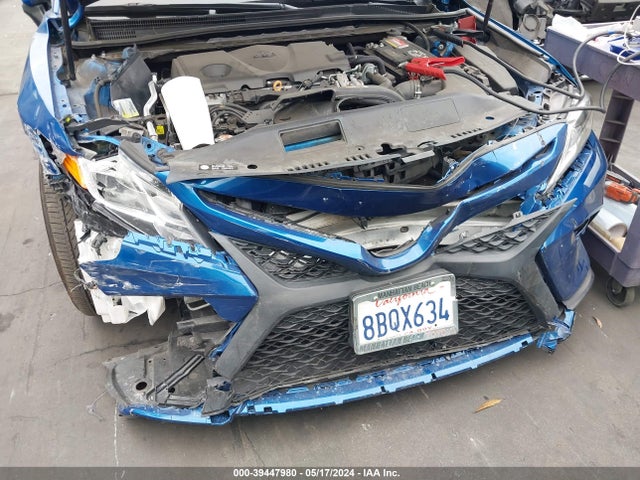 Toyota CAMRY SE 2018 4T1B11HK9JU010811 Image 6