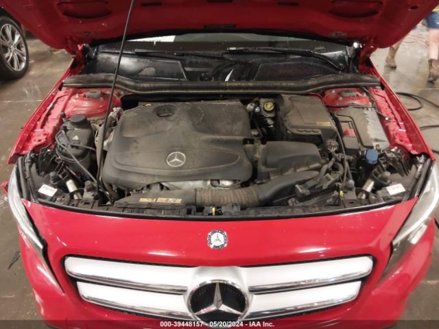 WDCTG4GBXFJ058959 Mercedes-Benz Gla 250 4matic