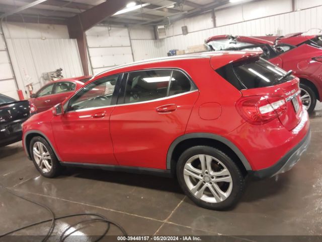 WDCTG4GBXFJ058959 Mercedes-Benz Gla 250 4matic