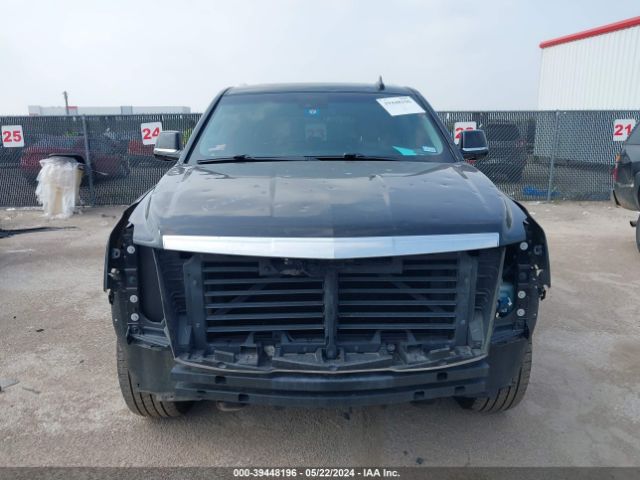 1GYS3BKJ4JR367931 Cadillac Escalade Luxury