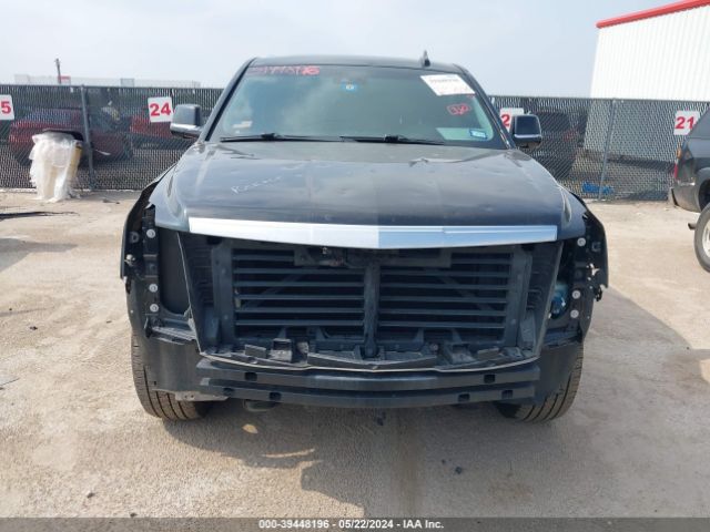 1GYS3BKJ4JR367931 Cadillac Escalade Luxury