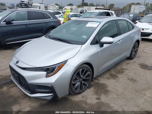 Toyota COROLLA SE 2022 JTDP4MCE8N3511947 Image 2