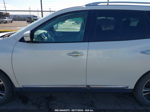 Nissan Pathfinder Platinum 2017 5N1DR2MM5HC605959 Image 15