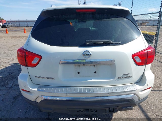 Nissan Pathfinder Platinum 2017 5N1DR2MM5HC605959 Image 17