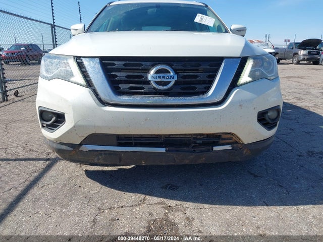 Nissan Pathfinder Platinum 2017 5N1DR2MM5HC605959 Image 18