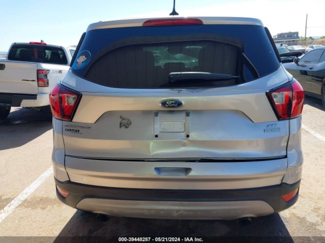 1FMCU0GD9KUA41664 Ford ESCAPE SE