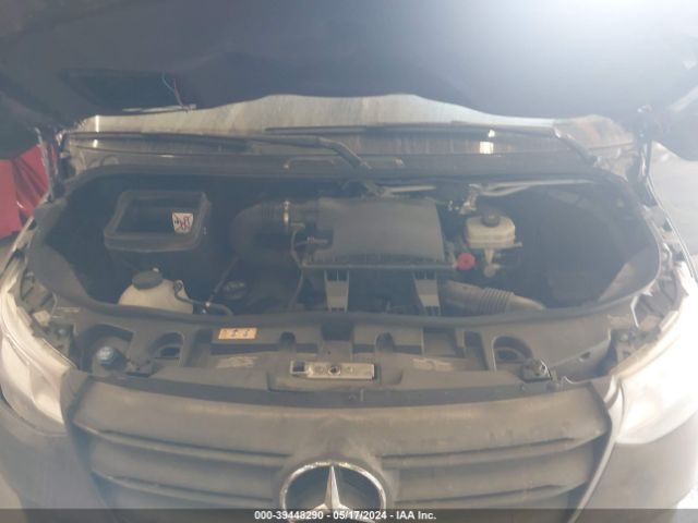 W1W4EDHY8LT025269 Mercedes-Benz Sprinter 2500 High Roof V6