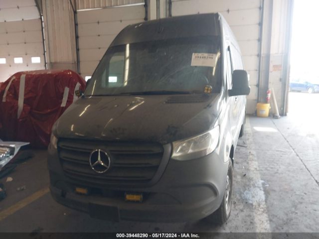 W1W4EDHY8LT025269 Mercedes-Benz Sprinter 2500 High Roof V6