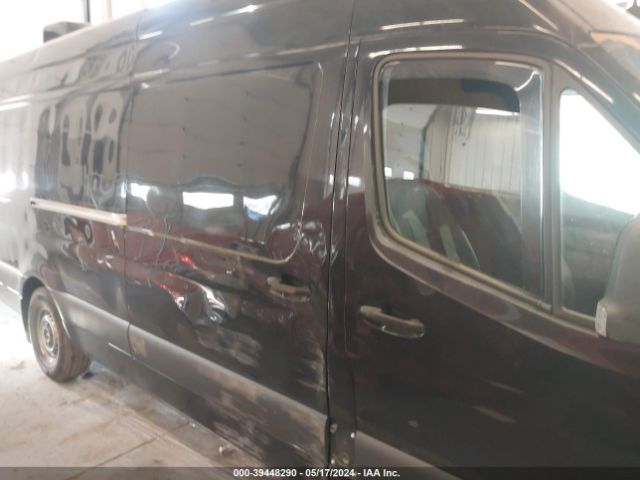 W1W4EDHY8LT025269 Mercedes-Benz Sprinter 2500 High Roof V6