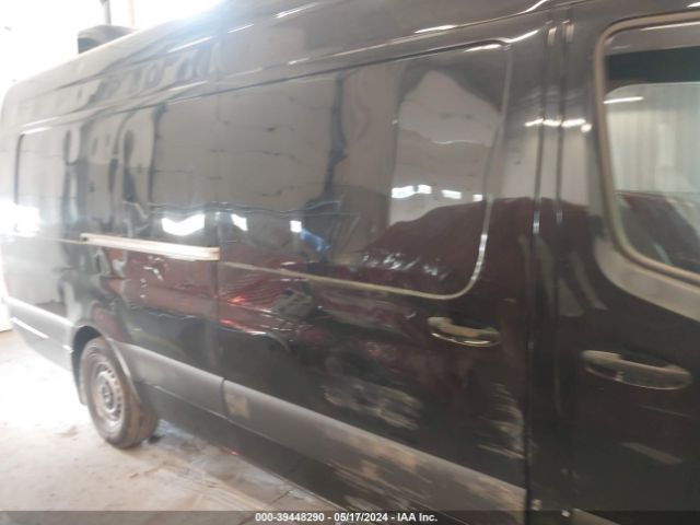 W1W4EDHY8LT025269 Mercedes-Benz Sprinter 2500 High Roof V6