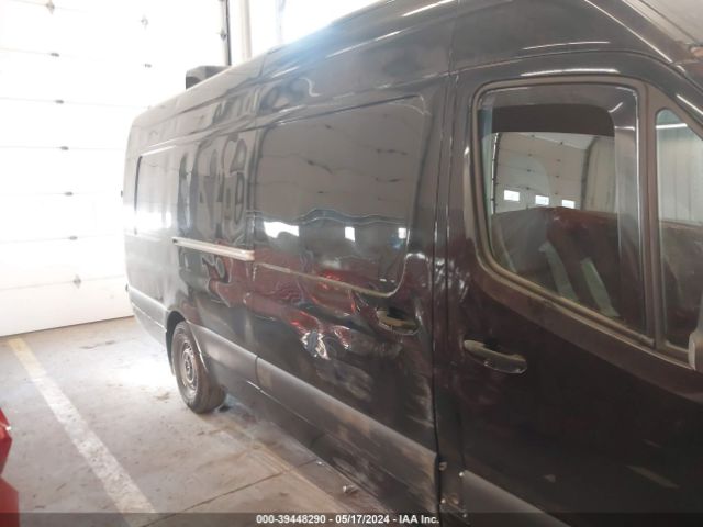 W1W4EDHY8LT025269 Mercedes-Benz Sprinter 2500 High Roof V6