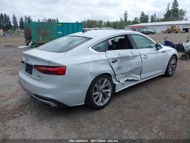 WAUABCF55NA004563 Audi A5 Sportback Premium 40 Tfsi Quattro S Tronic