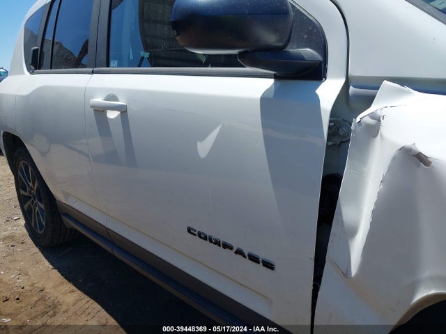 Jeep Compass Altitude Edition 2015 1C4NJCBA7FD126223 Image 12