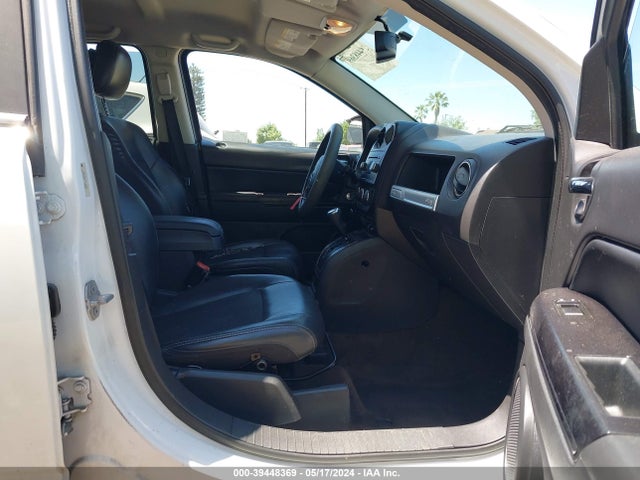 Jeep Compass Altitude Edition 2015 1C4NJCBA7FD126223 Image 5