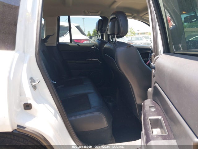 Jeep Compass Altitude Edition 2015 1C4NJCBA7FD126223 Image 8