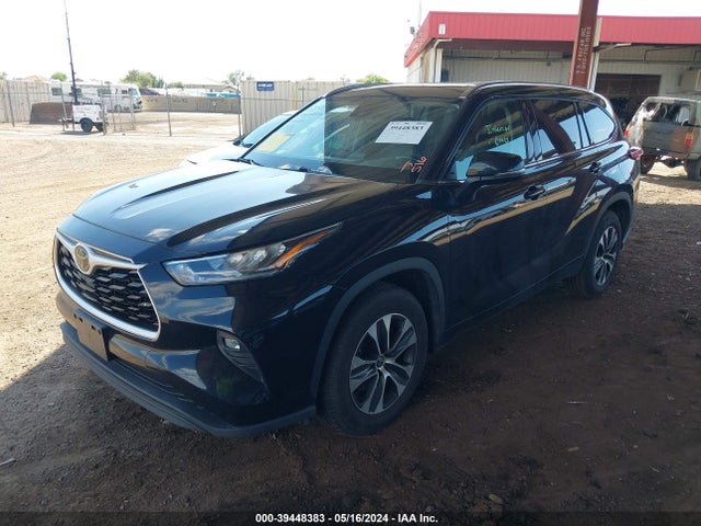 Toyota Highlander Xle 2020 5TDGZRAH2LS501860 Image 2