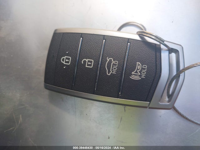 Genesis G80 5.0 Ultimate 2018 KMHGN4JF3JU236478 Image 11