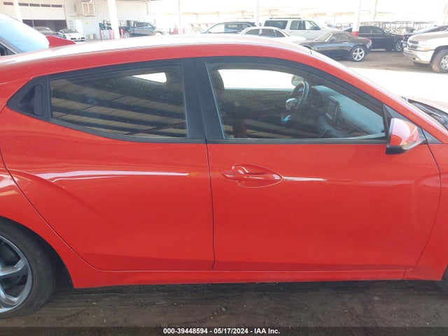 Hyundai Veloster 2.0 2019 KMHTG6AF3KU015761 Image 13