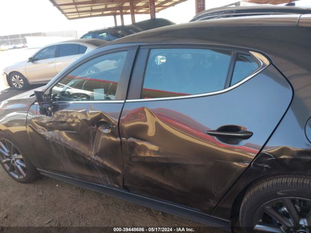 JM1BPAKL1M1347354 Mazda Mazda3 Select