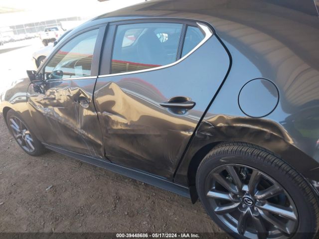 JM1BPAKL1M1347354 Mazda Mazda3 Select