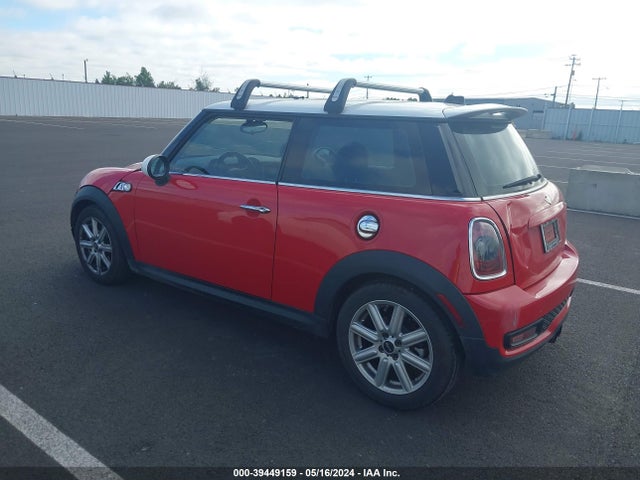 2012 MINI COOPER S WMWSV3C58CTY26713 Photo 2