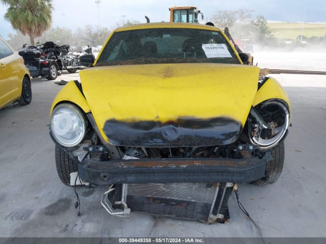 3VWFD7AT8JM702210 Volkswagen Beetle 2.0t Coast/2.0t S