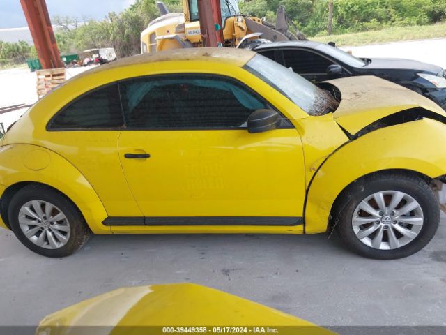 3VWFD7AT8JM702210 Volkswagen Beetle 2.0t Coast/2.0t S
